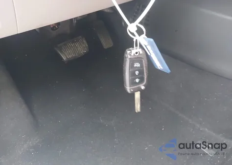 2020 Hyundai Venue Sel z USA, uszkodzony, nr VIN KMHRC8A31LU045687